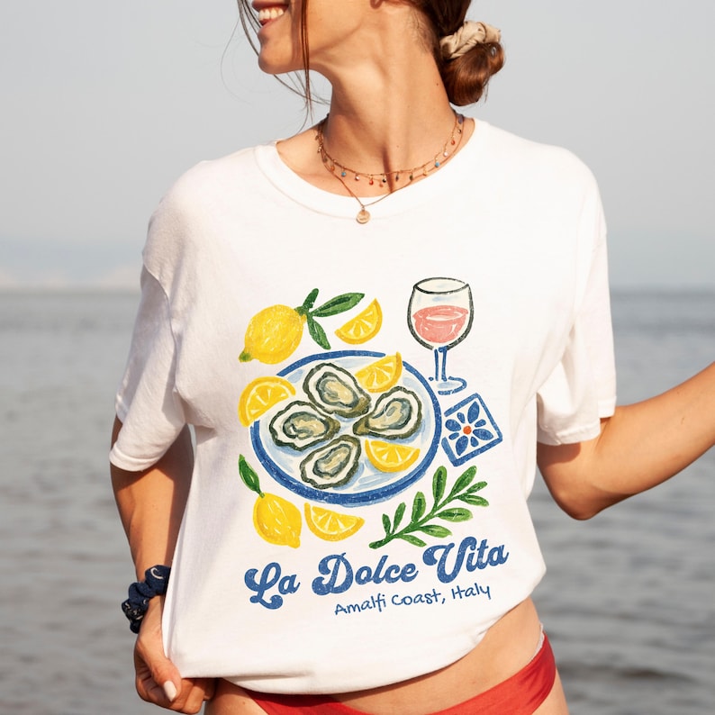 Women'S Fashion Market Size - La Dolce Vita Amalfi Coast Limoncello