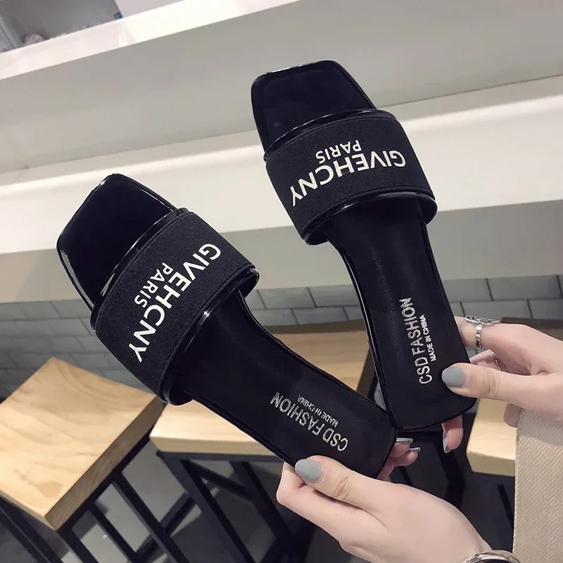 Women'S Fashion For 2025 - Women's Slippers Brand Summer Sandals 2025