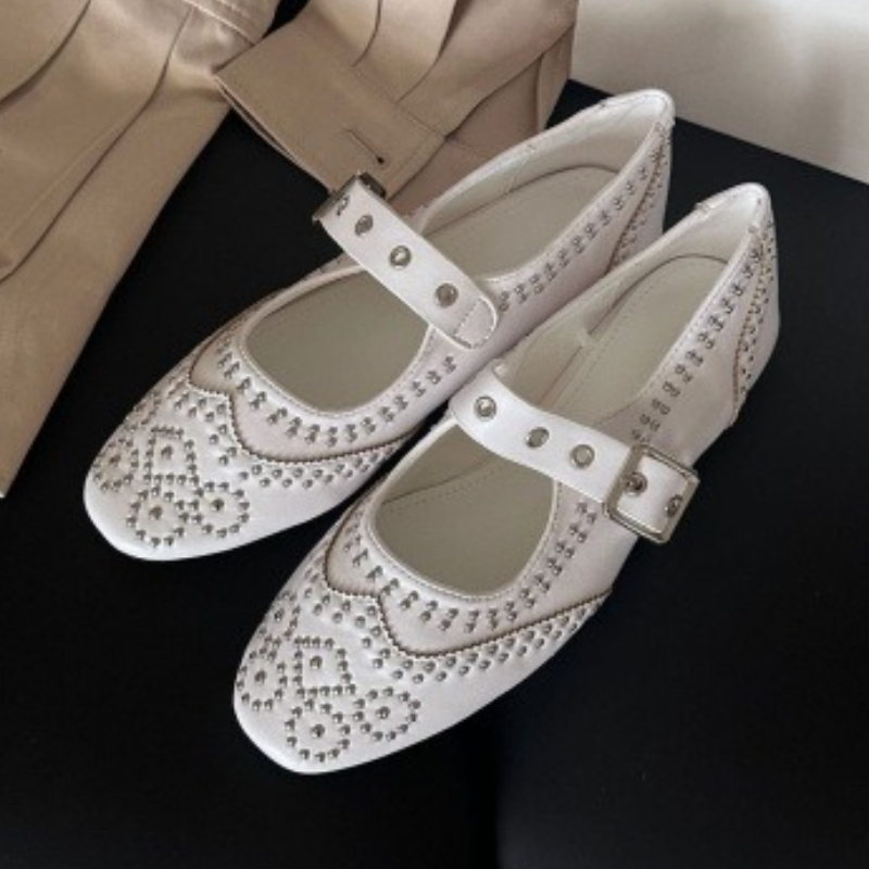 Retro Rivet Buckle Design Flat - Women Fashion Designer reseña y precio