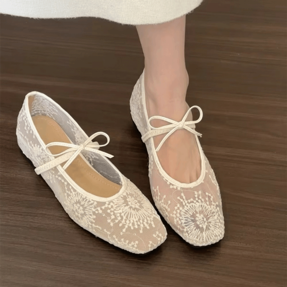 1 Pair Elegant Slip On Design  - Women Fashion Designer reseña y precio