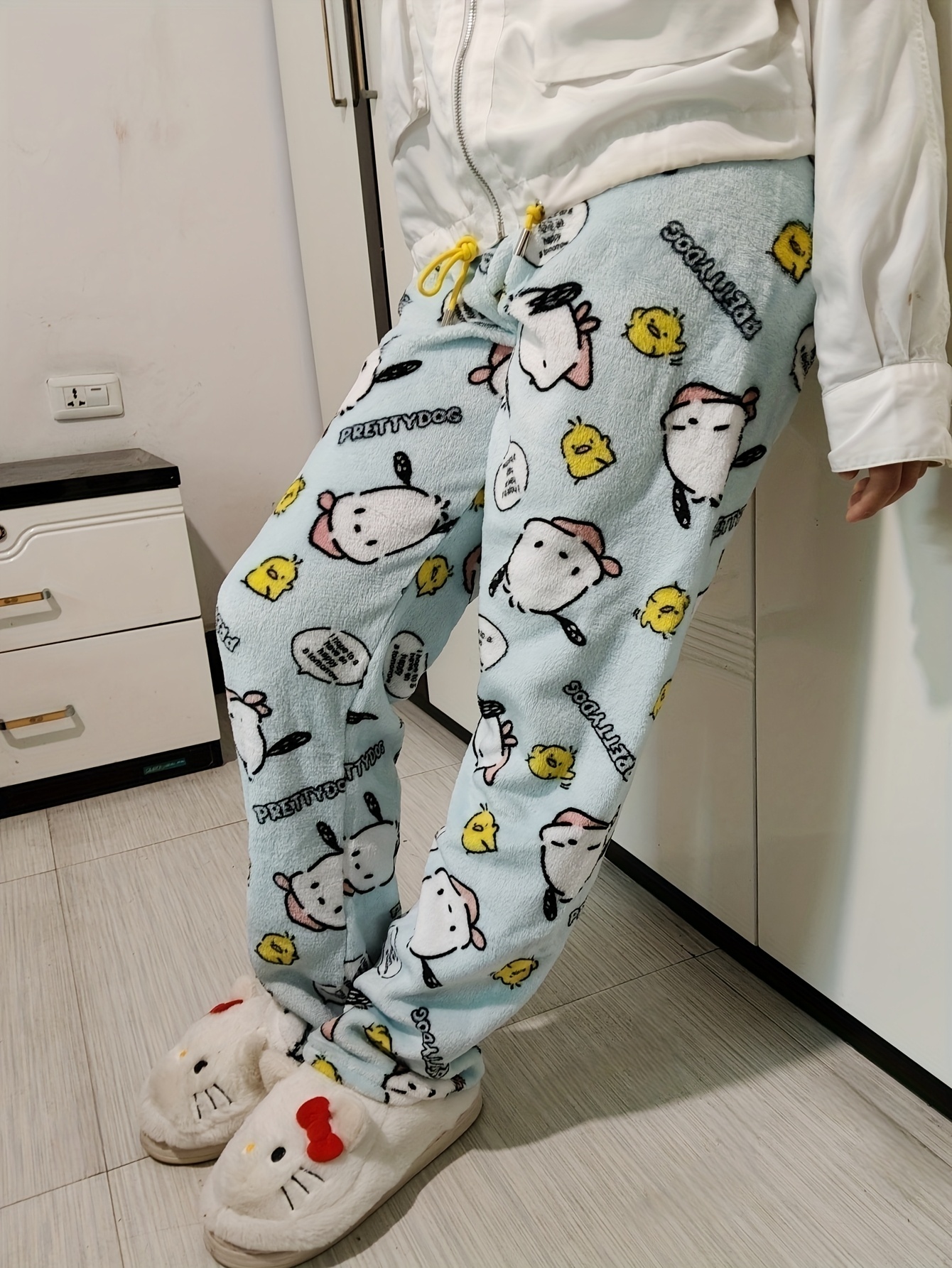 Sanrio Pochacco cartoon Patter - Women'S Fashion Pajamas reseña y precio